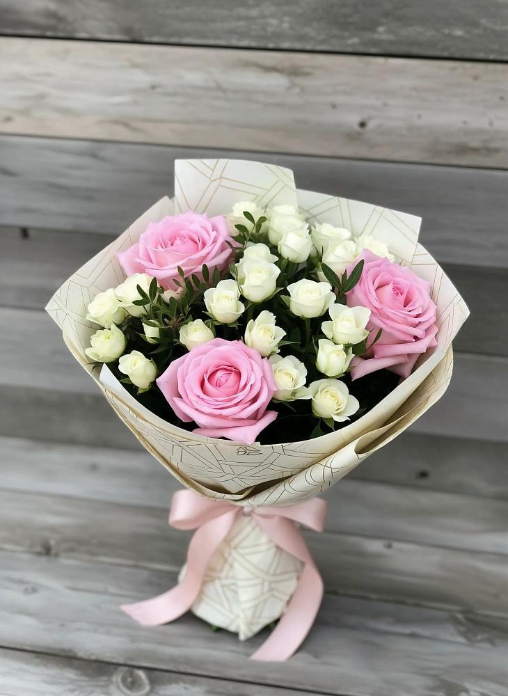 Букет цветов из: Розы в Аксёново-Зиловском