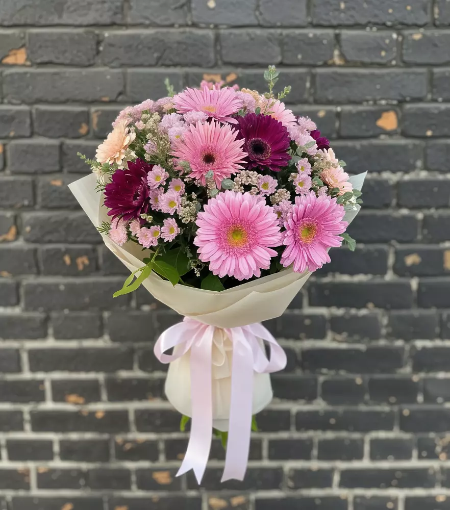 Букет цветов из: Герберы и Хризантемы в Аксёново-Зиловском
