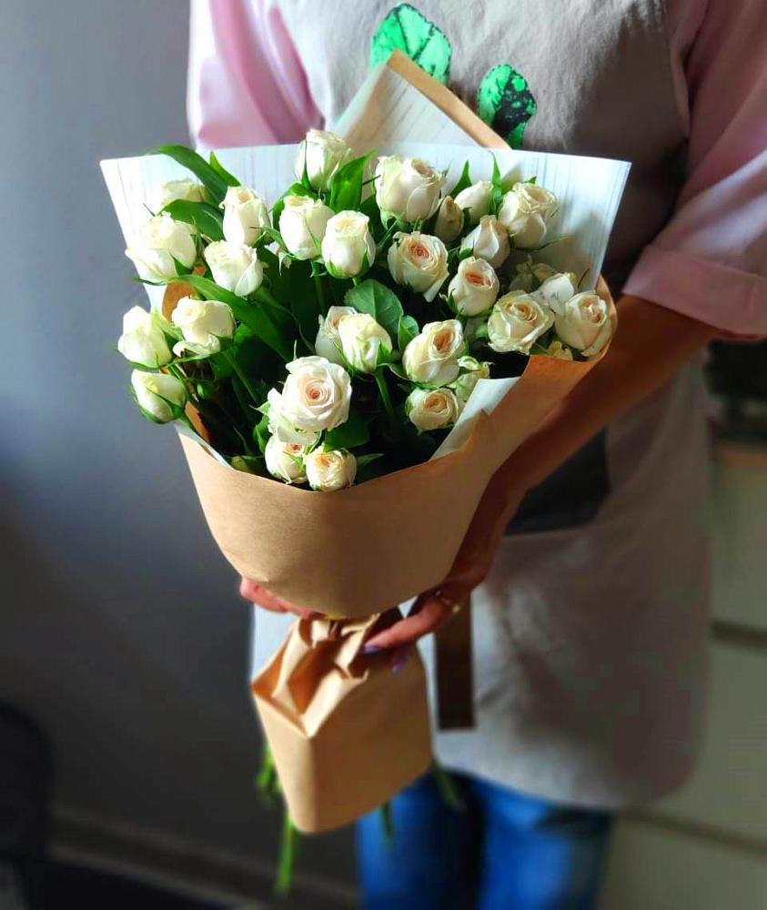 Букет цветов из: Розы в Аксёново-Зиловском