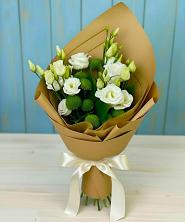 Букет цветов из:  Хризантемы и Лизиантусы в Аксёново-Зиловском