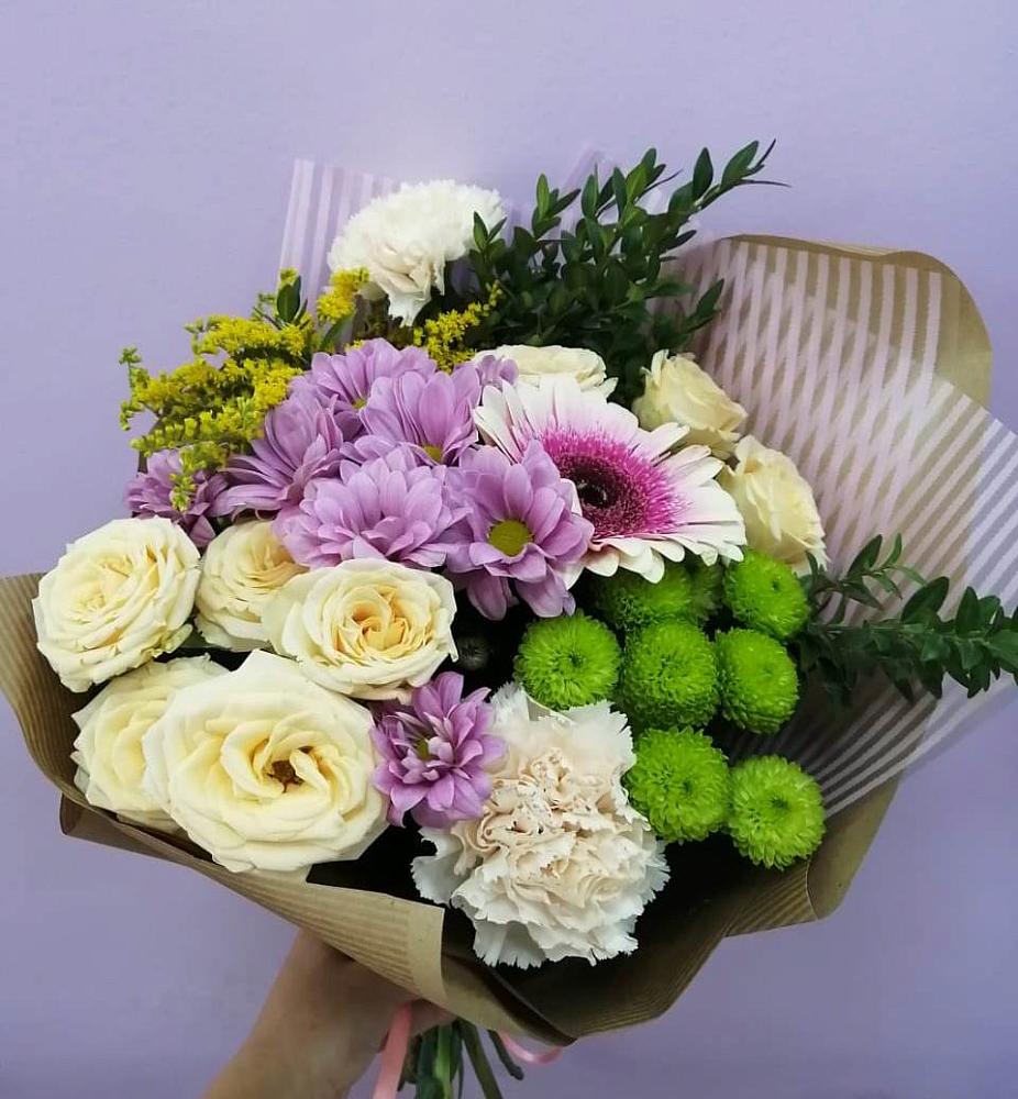 Букет цветов из: Хризантемы, Розы, Гвоздики и Герберы в Аксёново-Зиловском