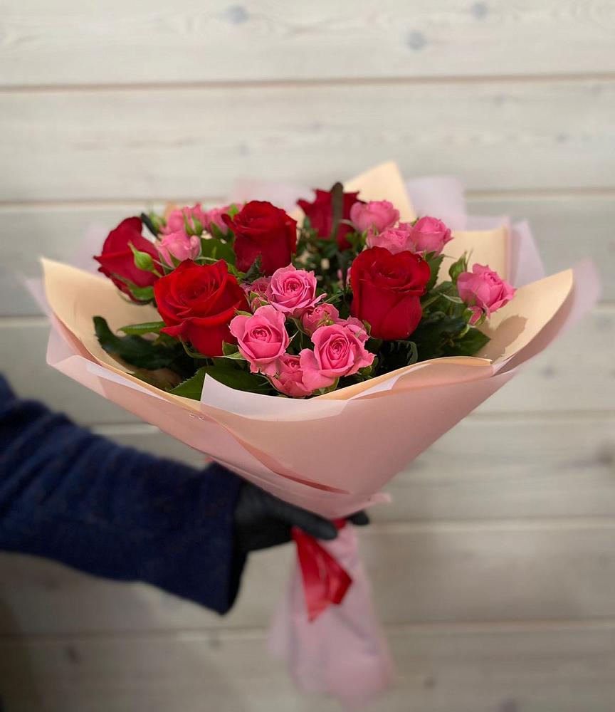 Букет цветов из: Розы в Аксёново-Зиловском